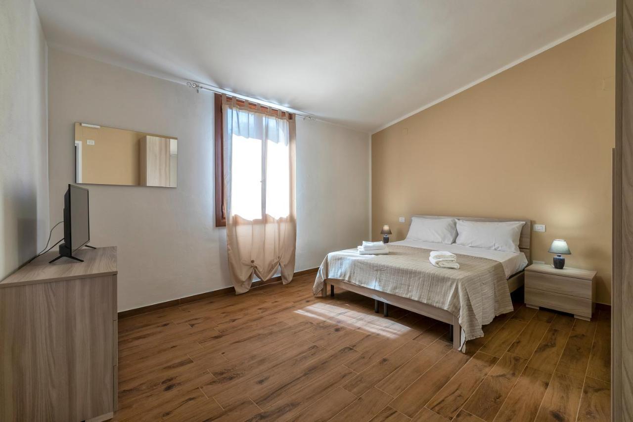 Vico Rooms Сассарі Екстер'єр фото