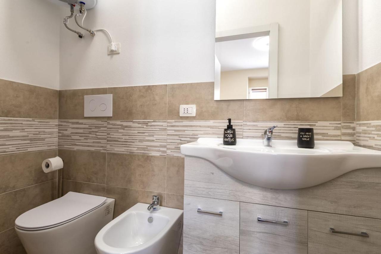 Vico Rooms Сассарі Екстер'єр фото