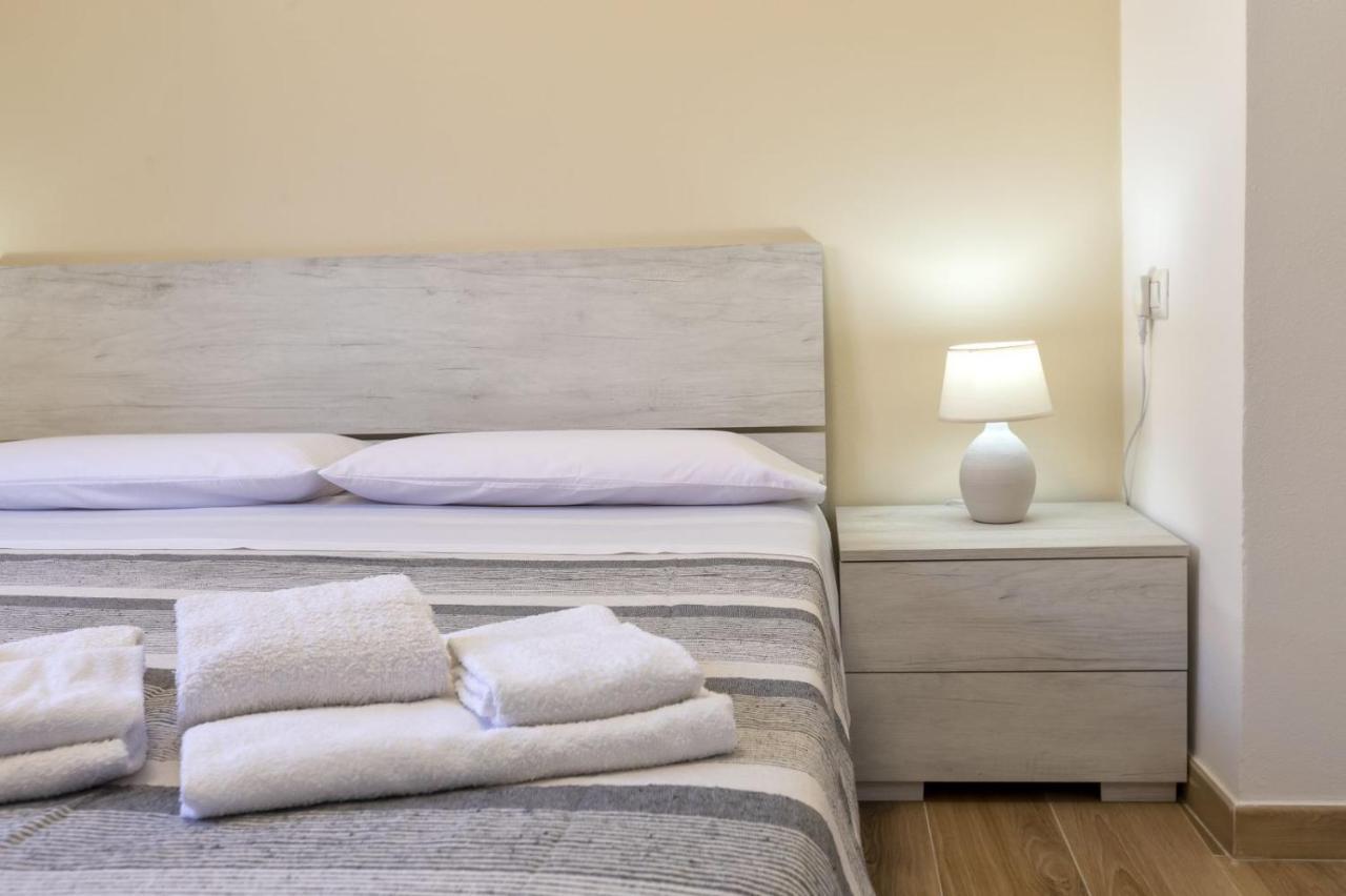 Vico Rooms Сассарі Екстер'єр фото