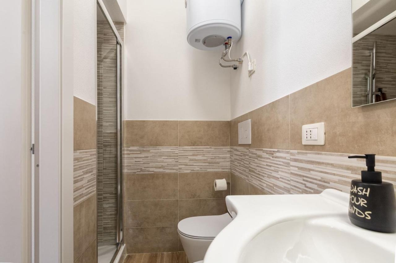 Vico Rooms Сассарі Екстер'єр фото